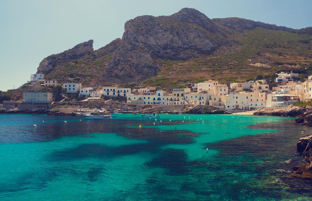 Bed & Breakfast Tiziana Castellammare del Golfo Exterior photo